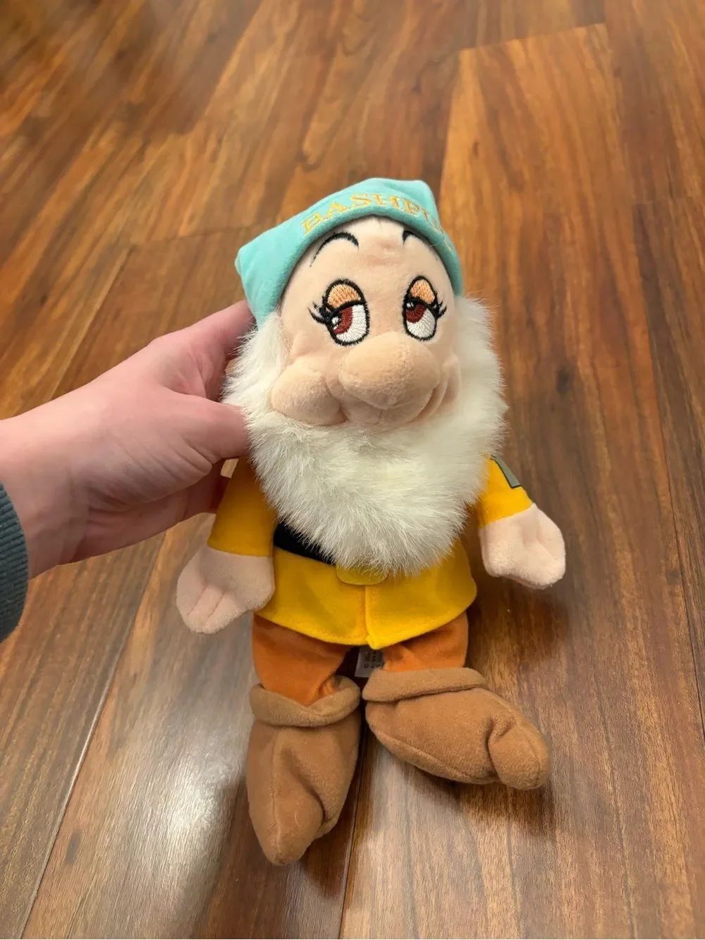 Snow White and the Seven Dwarves Disney Bashful Vintage Plush NWT